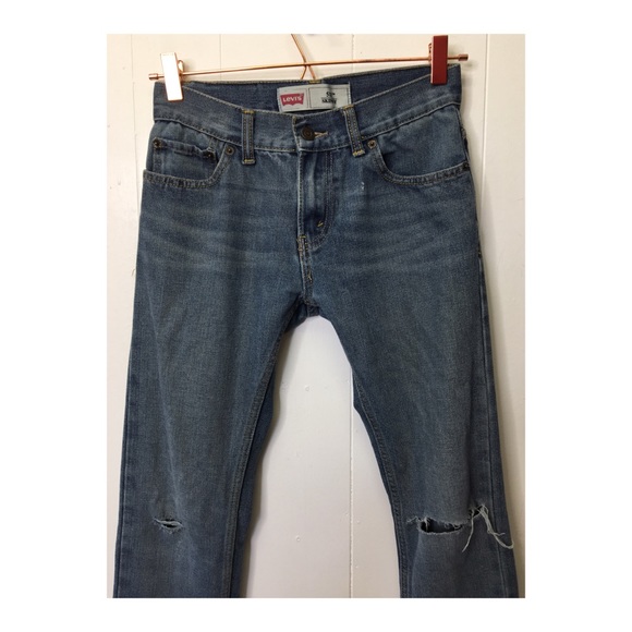 Levi’s | Distressed Knees 511 Levi Jeans Skinny - Picture 2 of 7